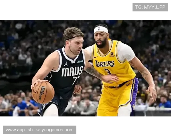 戴维斯伤愈复出日程成交易谈判关键 戴维斯伤愈复出日程成交易谈判关键