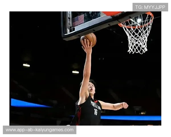 球迷声音：让杨瀚森出场，一次实验也好！