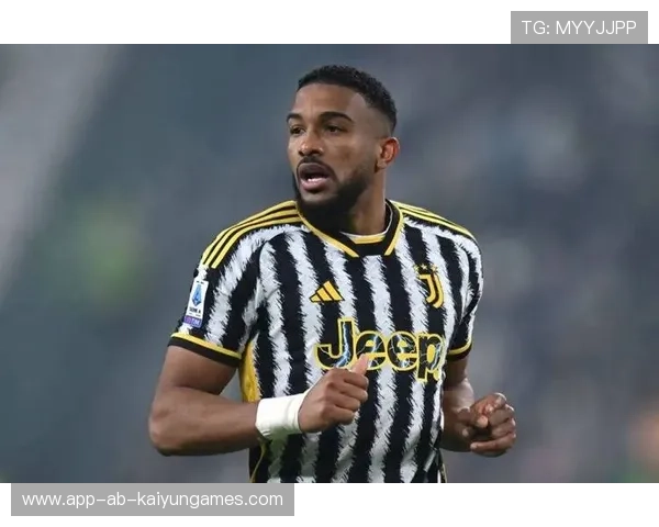 尤文图斯布雷默双响头槌，4比1横扫帕尔马