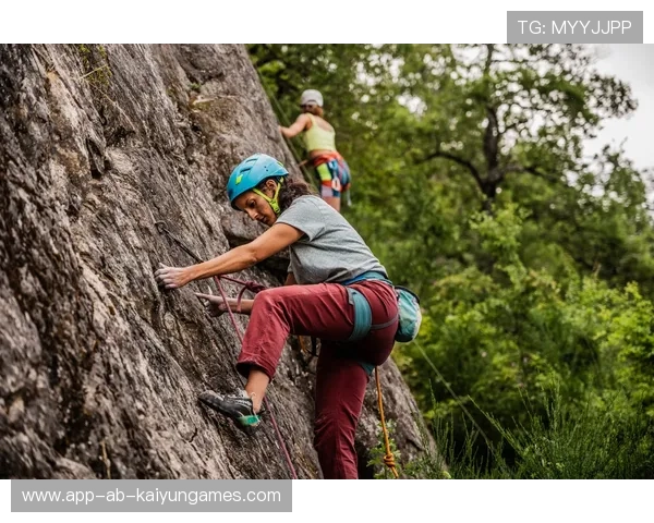 世界登山青年挑战营结业:多名营员获国家队观察资格,世界登山运动员排名 世界登山青年挑战营结业:多名营员获国家队观察资格,世界登山运动员排名